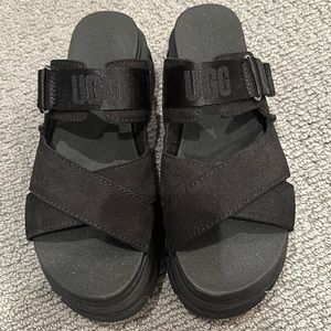 UGG sandal
